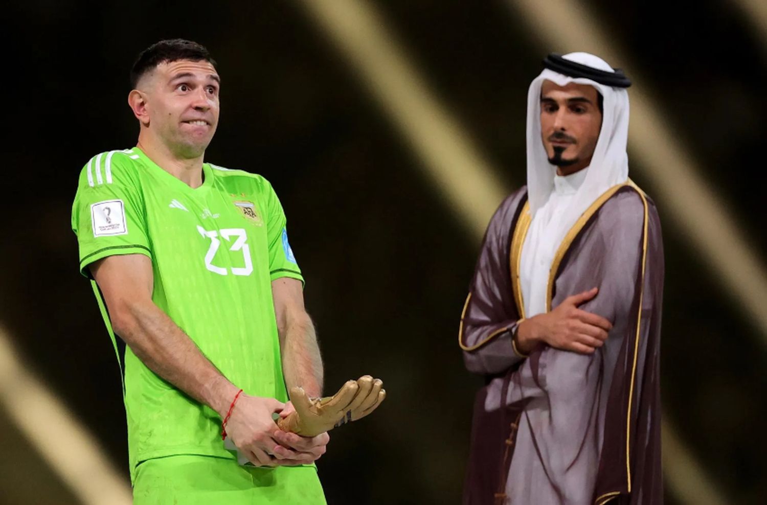 'Dibu' Martínez fue nominado por FIFA como uno de los mejores arqueros del mundo