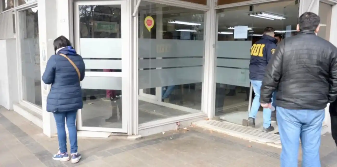 El intento de robo ocurrió en la sede de Bapro de 1 y 67 en La Plata.
