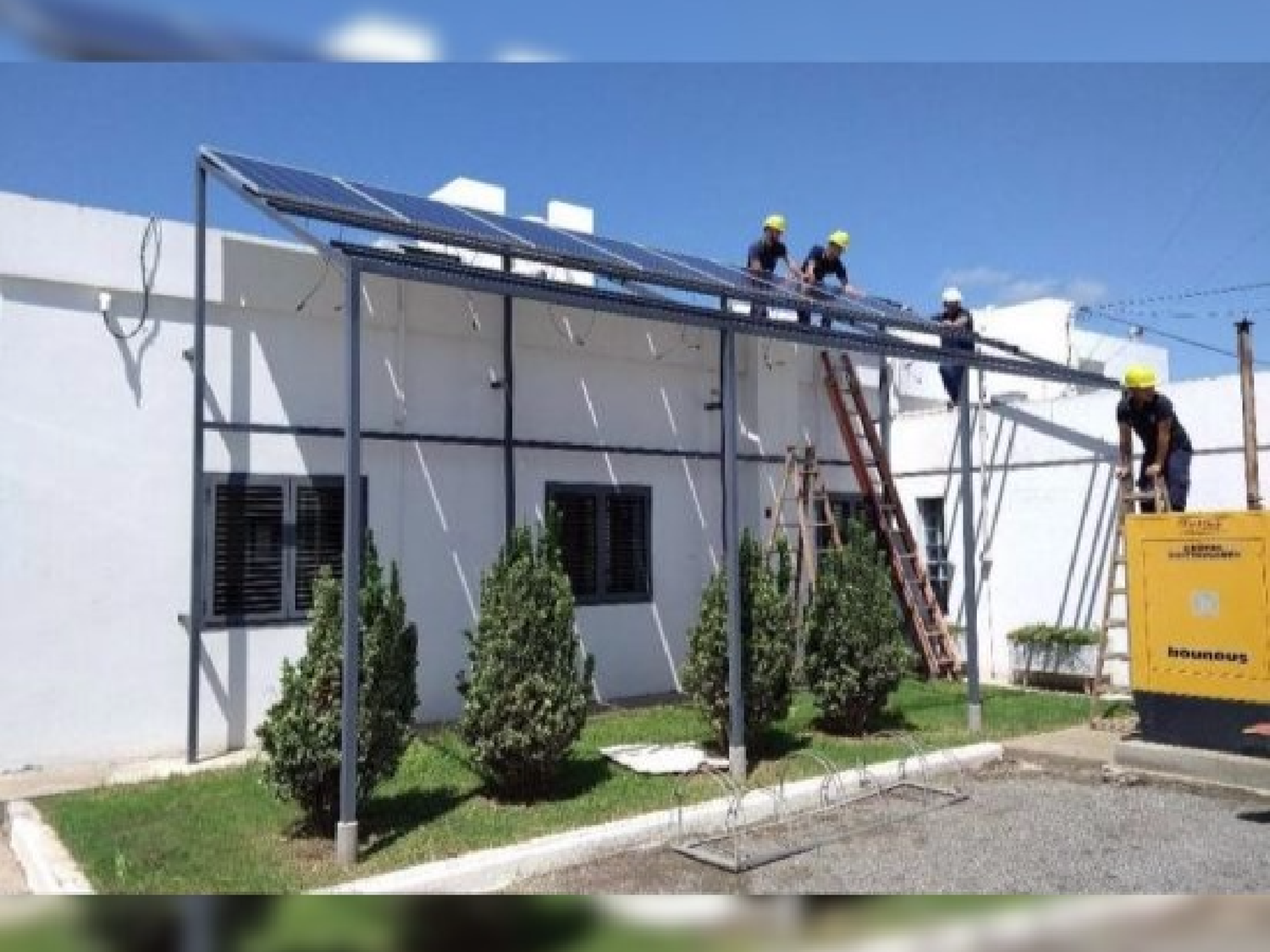 En Porteña, la  Cooperativa de Servicios Públicos  instaló  paneles solares