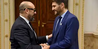 Pullaro con parlamentarios de la UE: "El mundo nos brinda la oportunidad de que Santa Fe crezca"