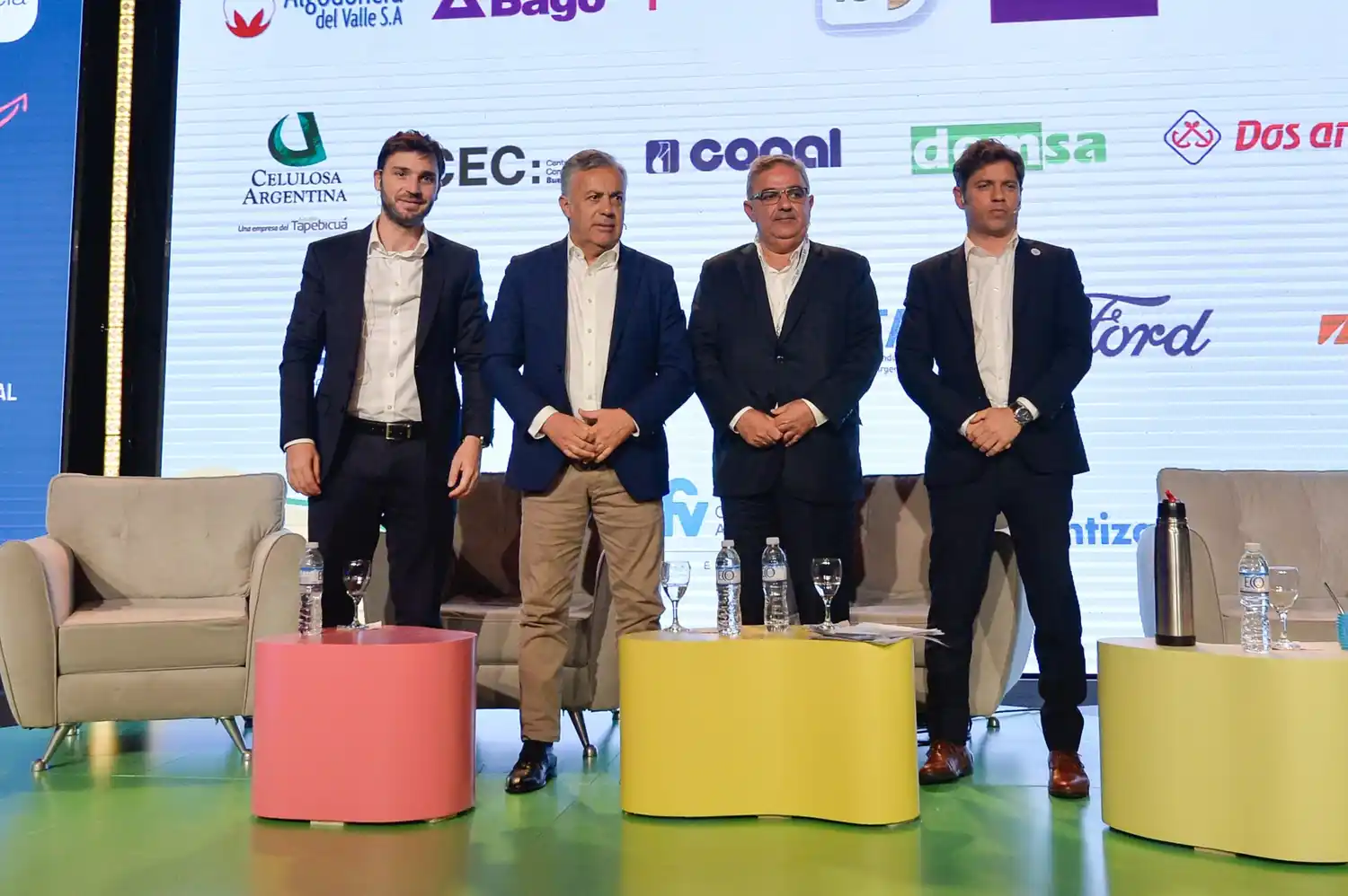 Kicillof apoyó a Torres en la guerra con Milei: podría cortar envíos de gas y petróleo