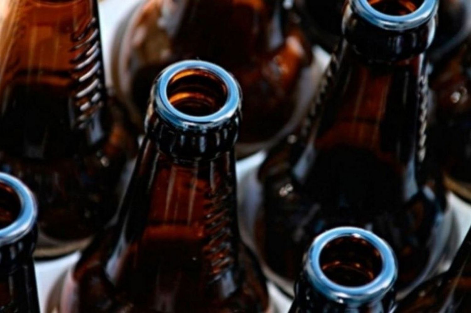 Nueve detenidos con 65 envases de cerveza en Rosario