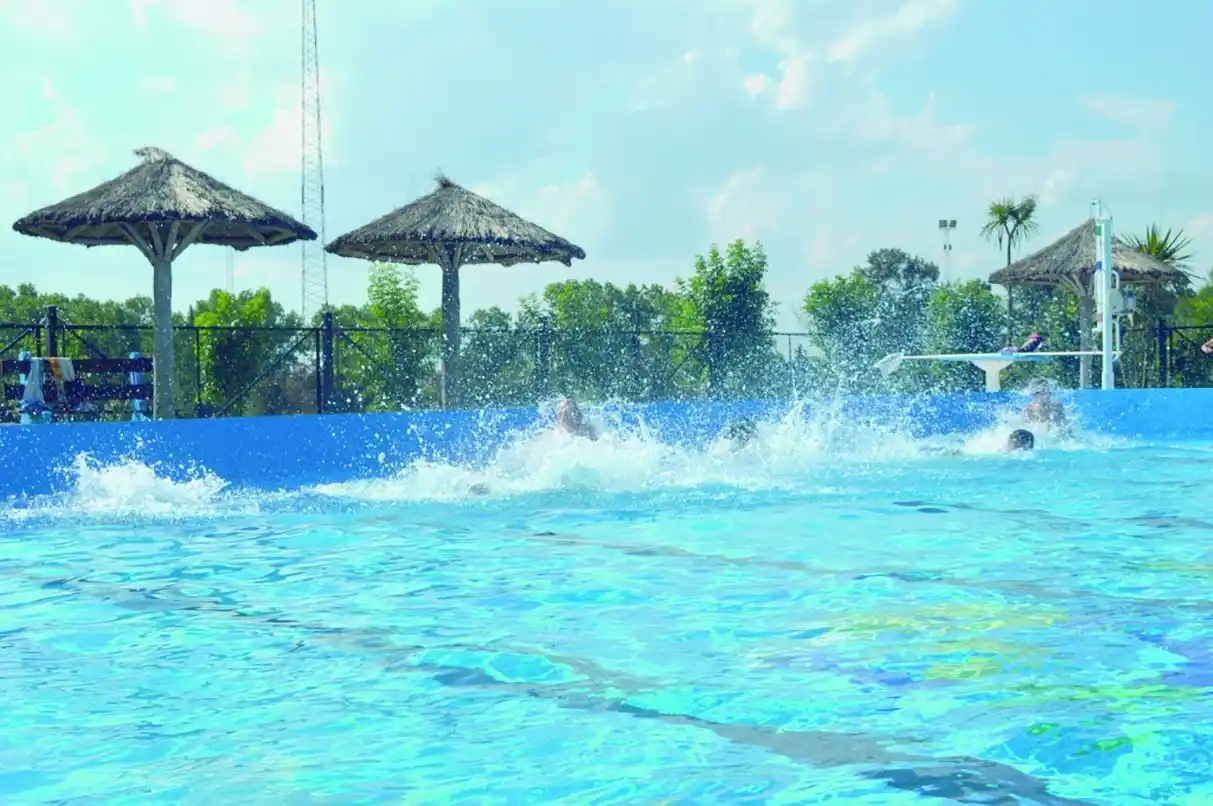 Fijaron nuevos precios para el acceso a la pileta del polideportivo