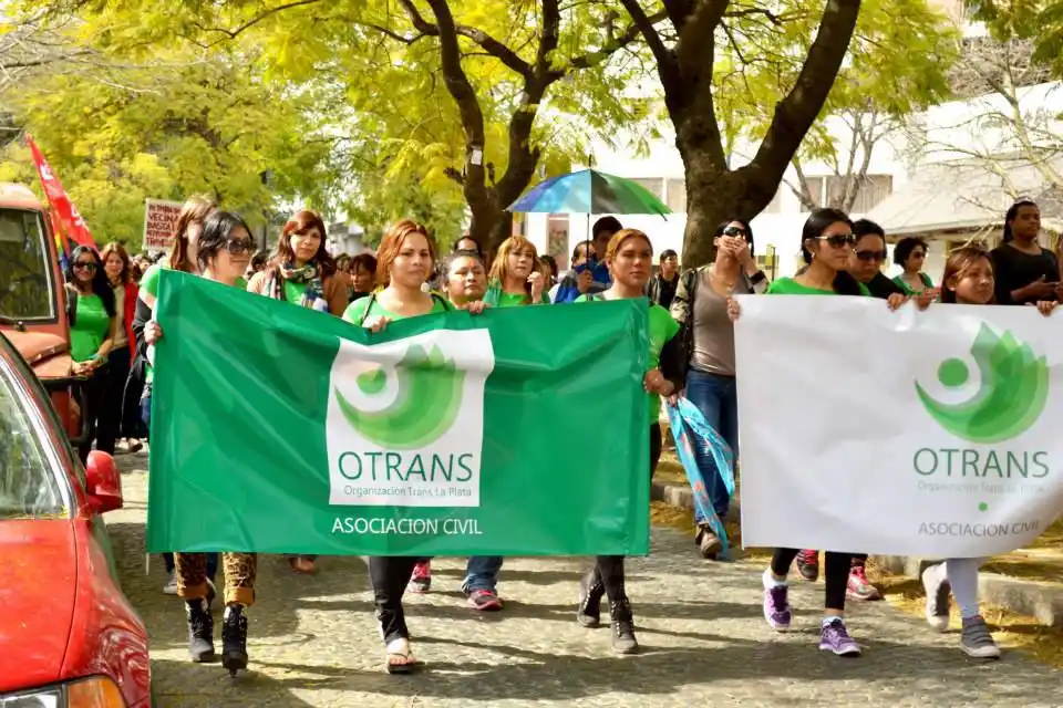 La Plata: Transexuales denuncian maltrato por parte de la policía