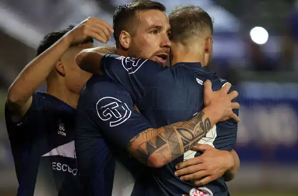 Alvarado recibe a Defensores para recuperarse rápidamente