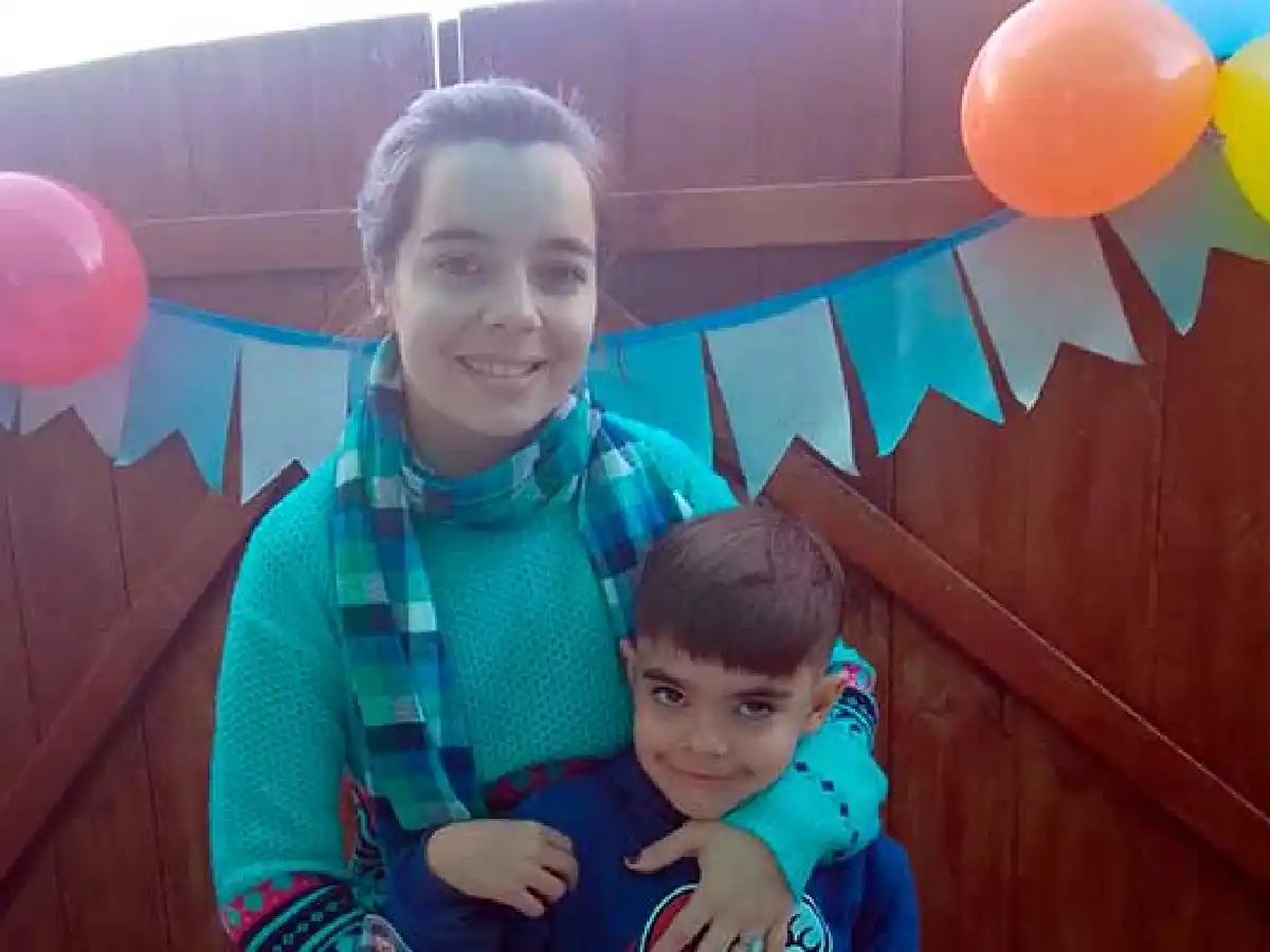 Buscan a una madre y su hijo desaparecidos en La Playosa