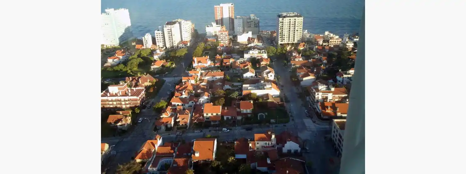 Martilleros sugieren un aumento del 25% para alquileres en el verano