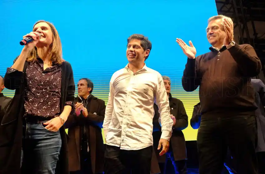 Kicillof en la ciudad: "No nos van a ver mintiendo, nos van a ver con propuestas"