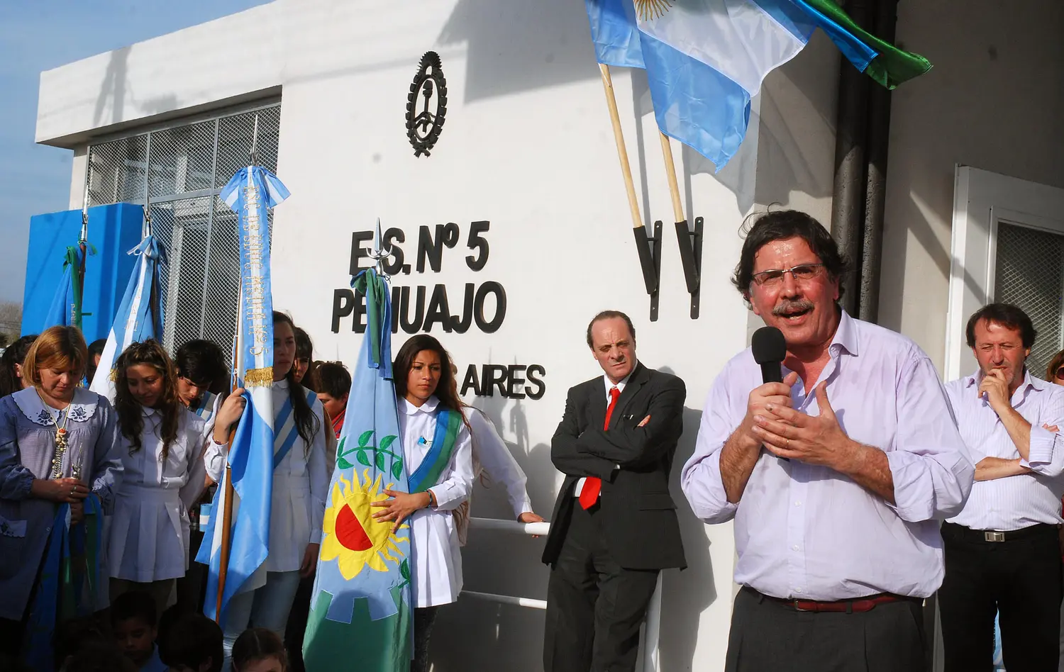 Pehuajó: Sileoni, De Lucía y Zurro inauguraron una escuela secundaria