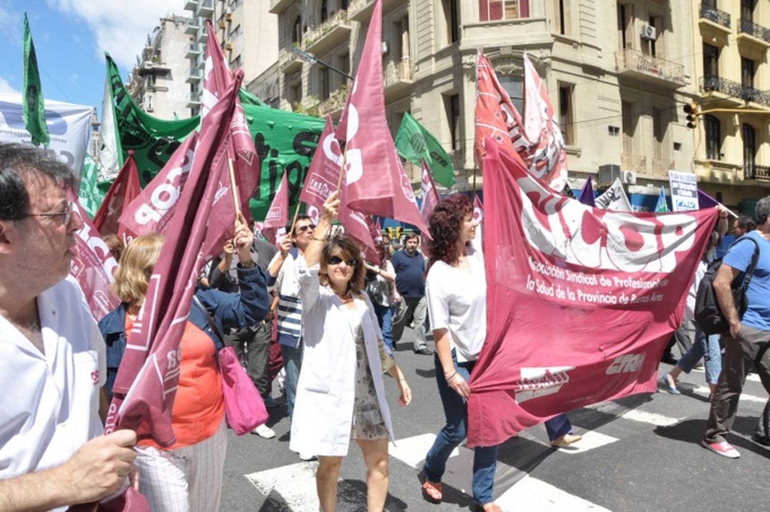 Paro de médicos bonaerenses por 48 horas