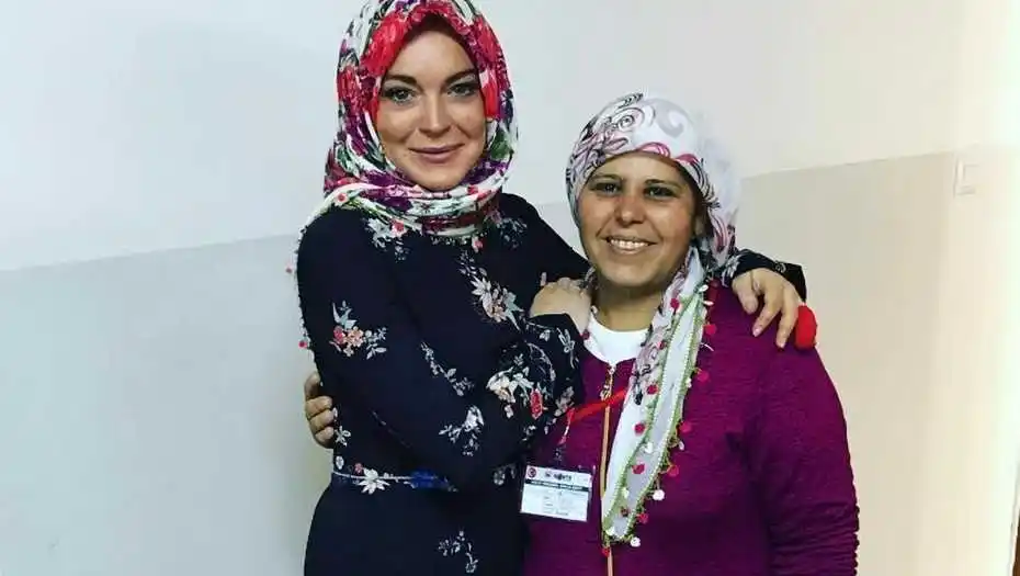 ¿Lindsay Lohan se convirtió al Islam?