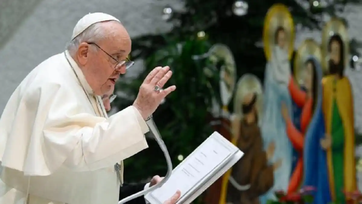 AL PAPA FRANCISCO no le gusta la obsesión por las apariencias en redes sociales
