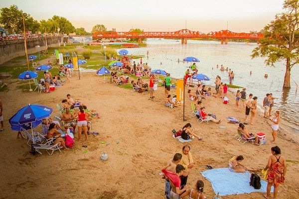 Playa del Puente: Concurso para la prestación del servicio de Gastronomía y Buffet