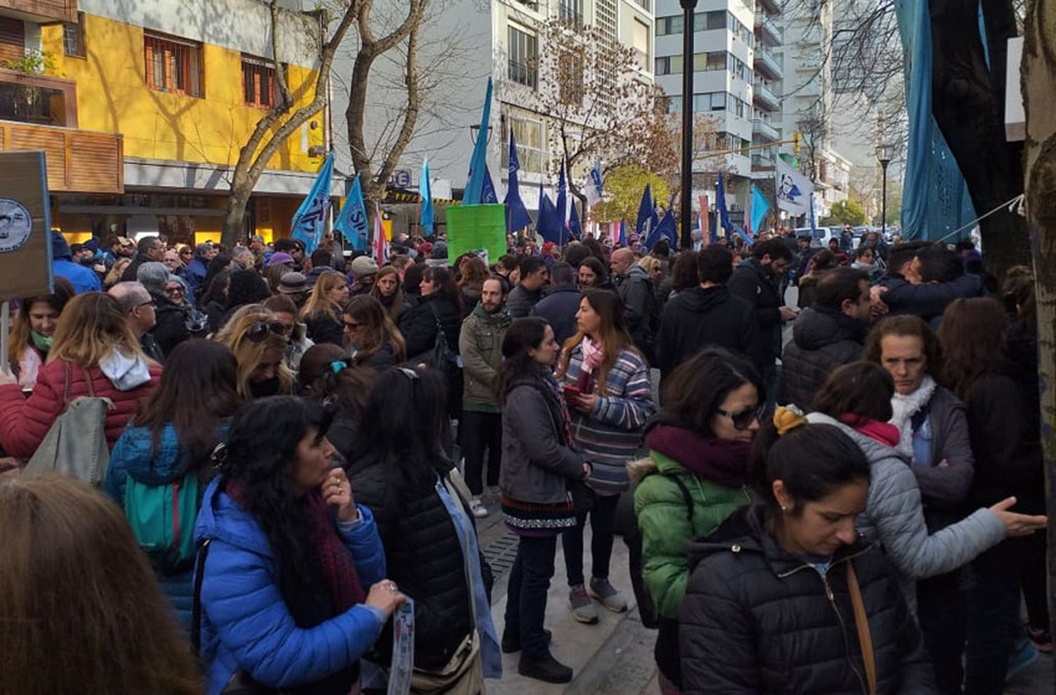 El Municipio está "sitiado" por manifestantes