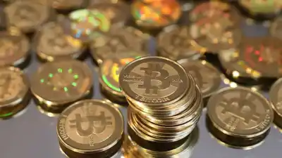 Por qué se derrumba el bitcoin y hasta cuándo puede durar el fenómeno