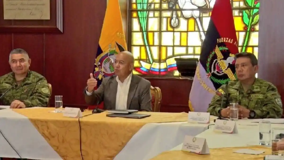 ESCÁNDALO en ECUADOR por desaparición de cuatro adolescentes tras un operativo militar