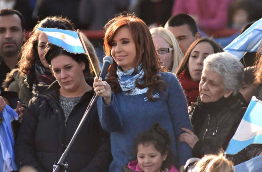 Para Cristina, el mensaje de Macri es "típico de machirulo"