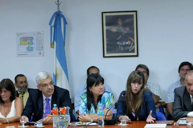 Diputados Kirchneristas presentan escrito contra "subas de precios" y "terrorismo mediático"