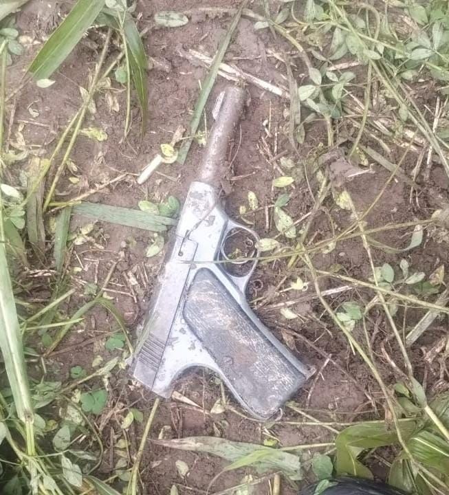 Robo, fuga y persecución en barrio Álamos del Aeroclub: encañonaron a un vecino y terminaron detenidos - 1