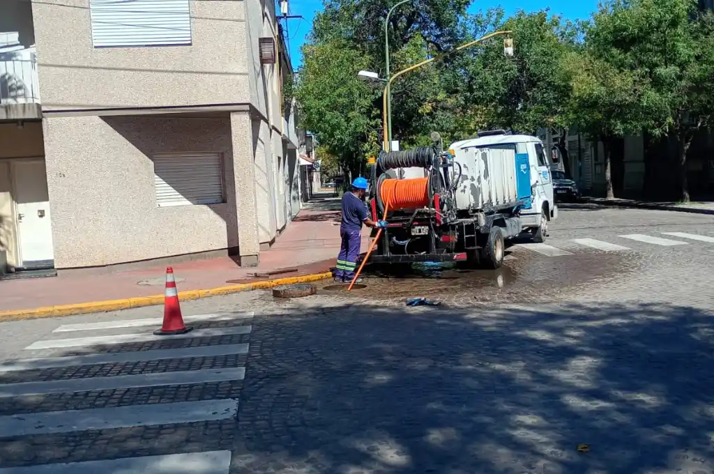 Aguas Santafesinas recuerda hacer buen uso de la red cloacal