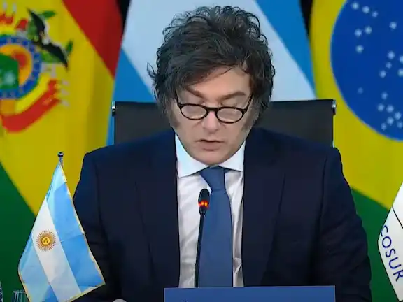 Milei pidió mayor apertura comercial al Mercosur y advirtió: “Lo haremos acompañados o solos”