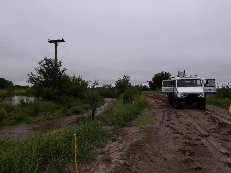 La tormenta afectó el servicio eléctrico en distintas ciudades entrerrianas