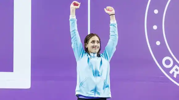 Agostina Hein hizo historia consagrándose campeona del mundo junior en 400 metros combinados