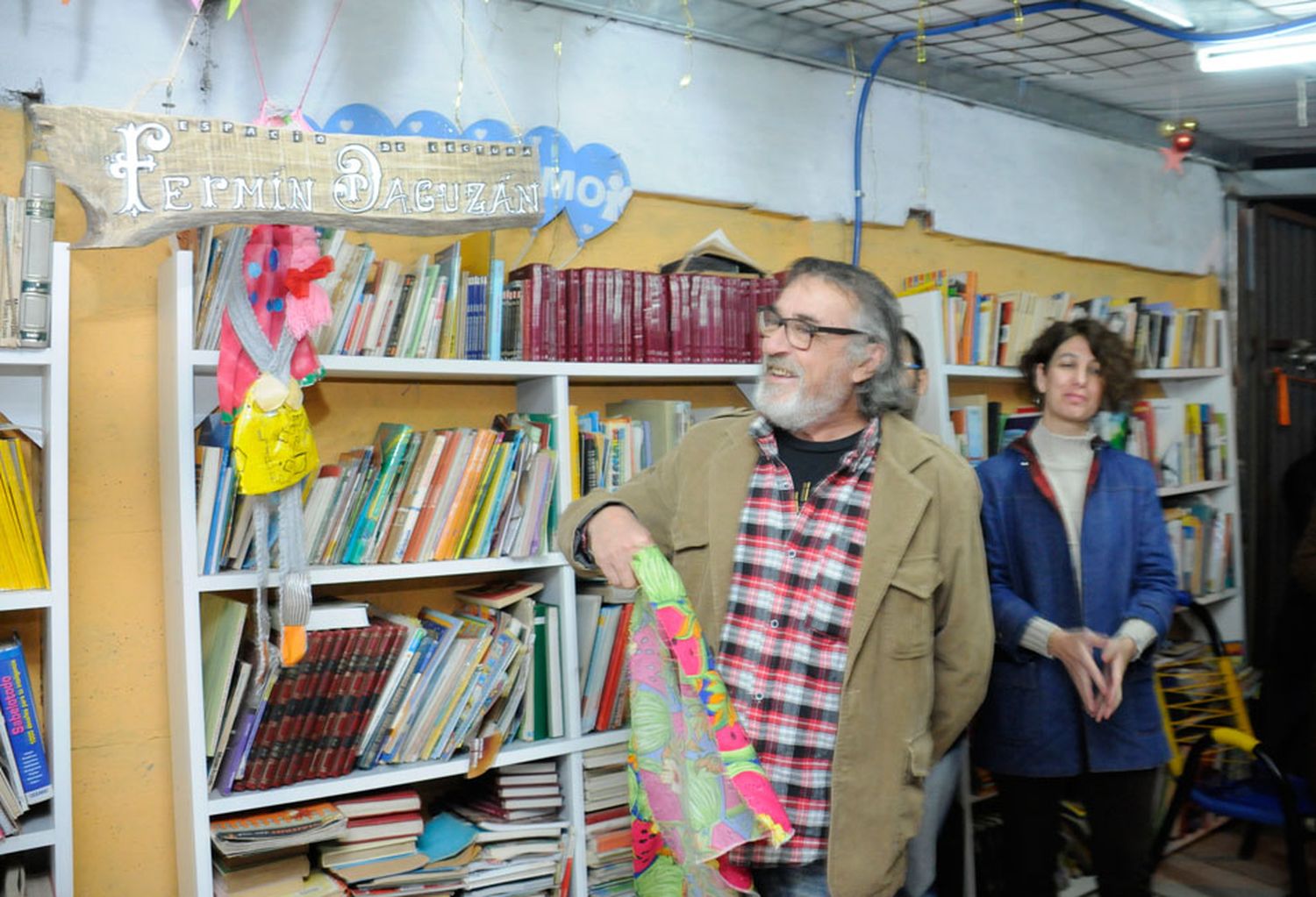 Con más de mil libros donados, se inauguró la sala de lectura “Fermín Daguzán” en el Merendero Los Ángeles