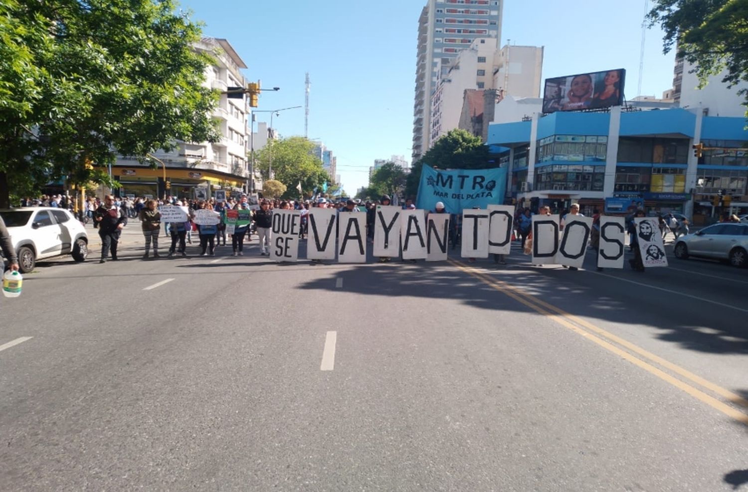 "Votamos Luchar" se movilizó por diversos puntos de Mar del Plata