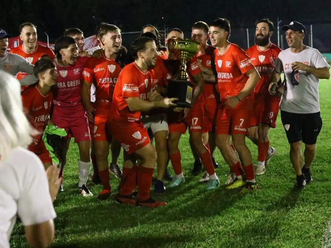 Central Larroque resistió en Urdinarrain y se coronó campeón del Clausura