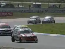 El Turismo Pista corre en Toay con presencia rafaelina y de pilotos zonales.Foto:Cba competicion