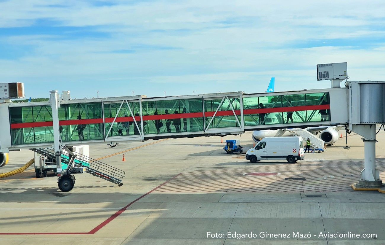 «Nuevo golpe al sector de viajes y turismo», así definen desde IATA a la prohibición de comprar pasajes en cuotas
