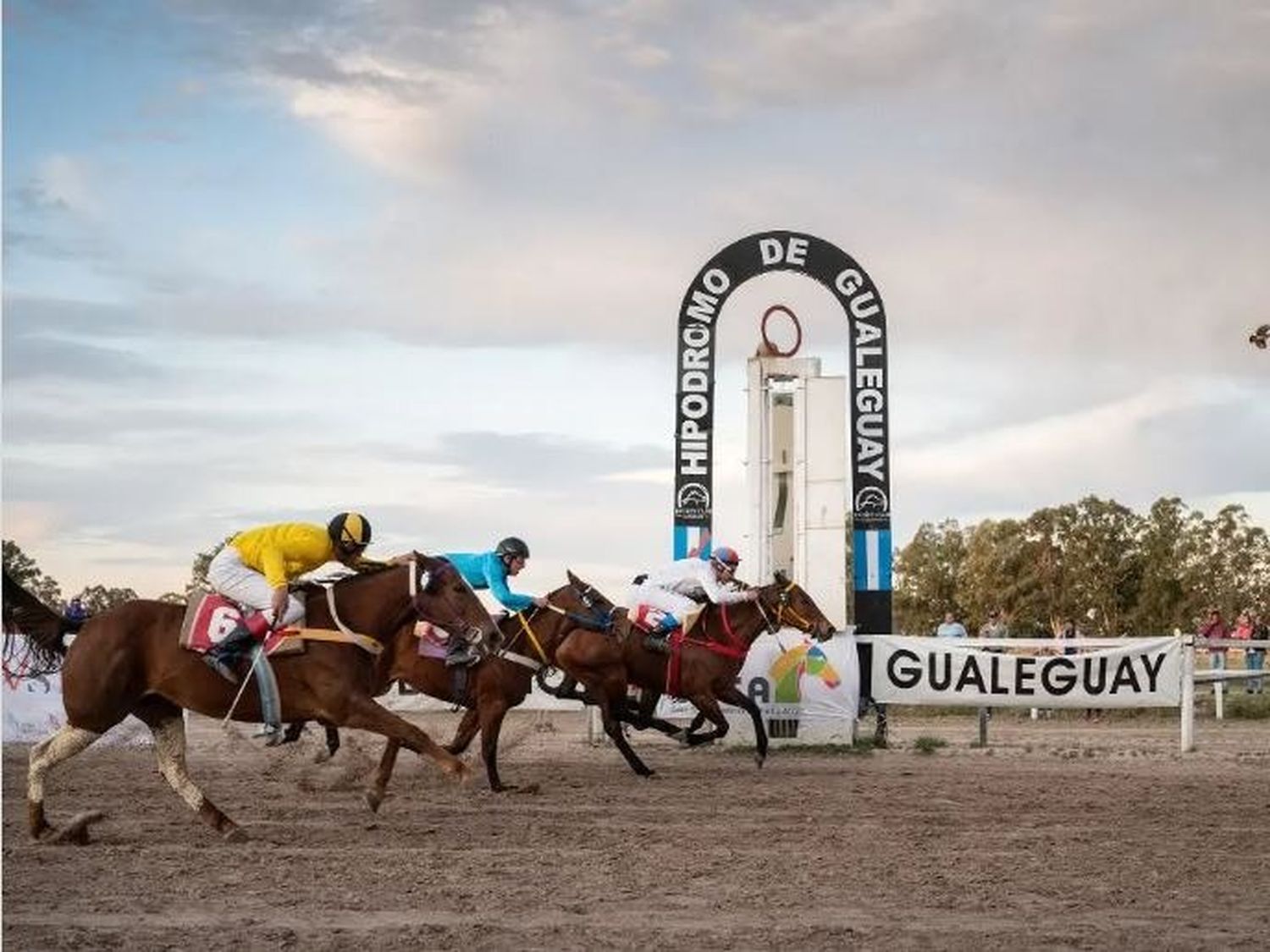 Se palpita con expectativas el Gran Premio 25 de Mayo.