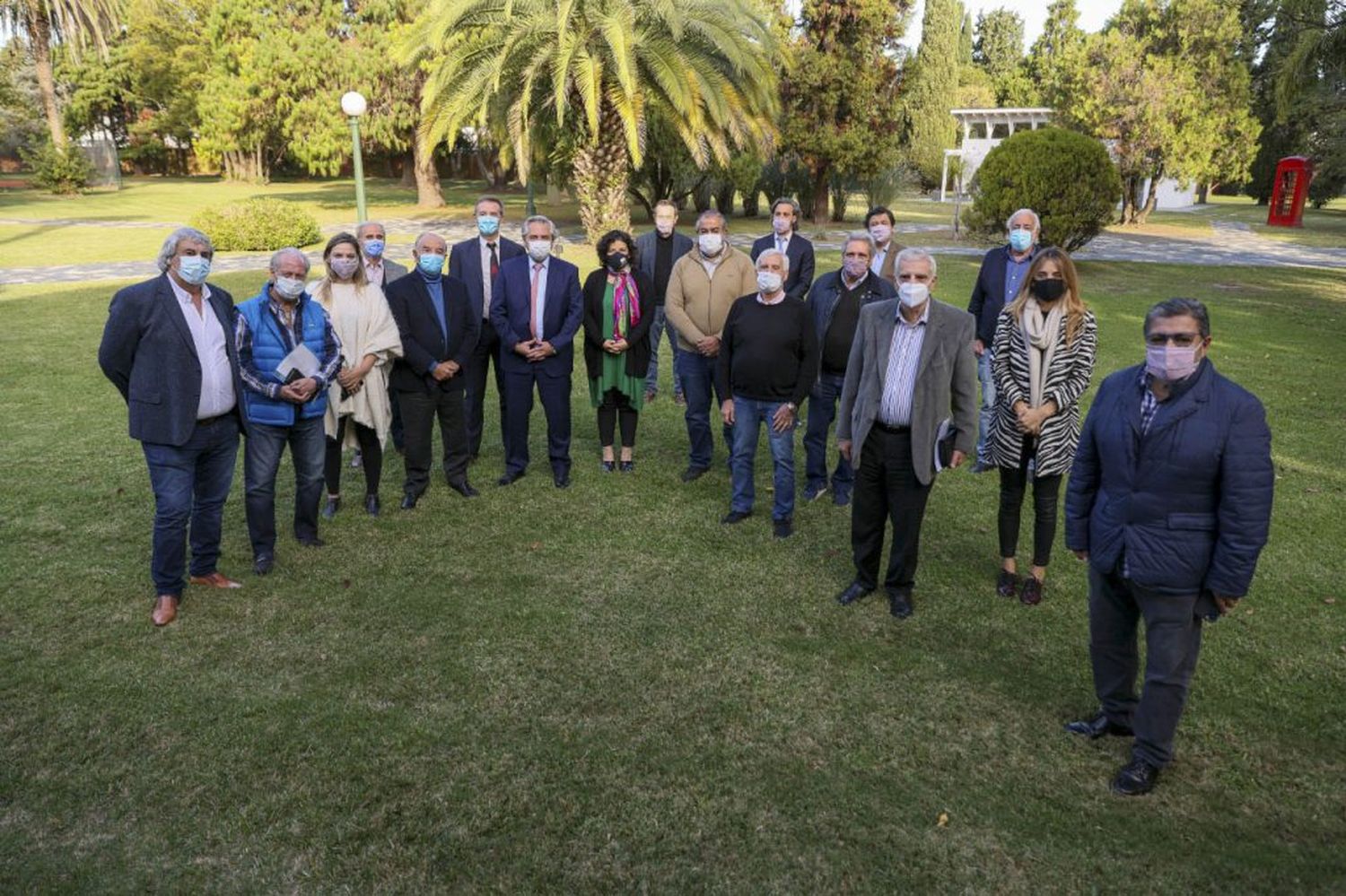Alberto Fernández almorzó con la cúpula de la CGT y hablaron sobre obras sociales