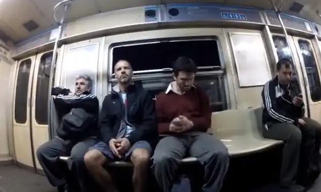 Experimento en subte porteño: así se vive con Síndrome de Tourette