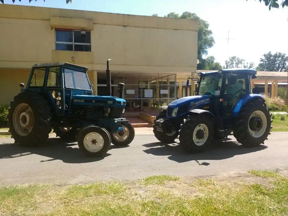 Un tractor que cumplirá funciones productivas y didácticas