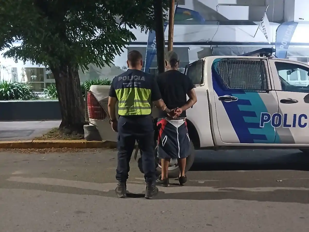 El hombre fue detenido