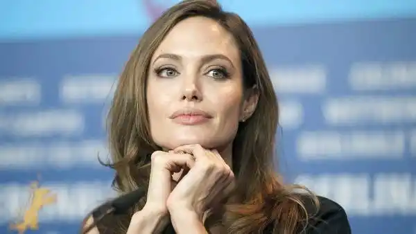 Angelina: ¿Arrepentida de haberle pedido el divorcio a Brad Pitt?