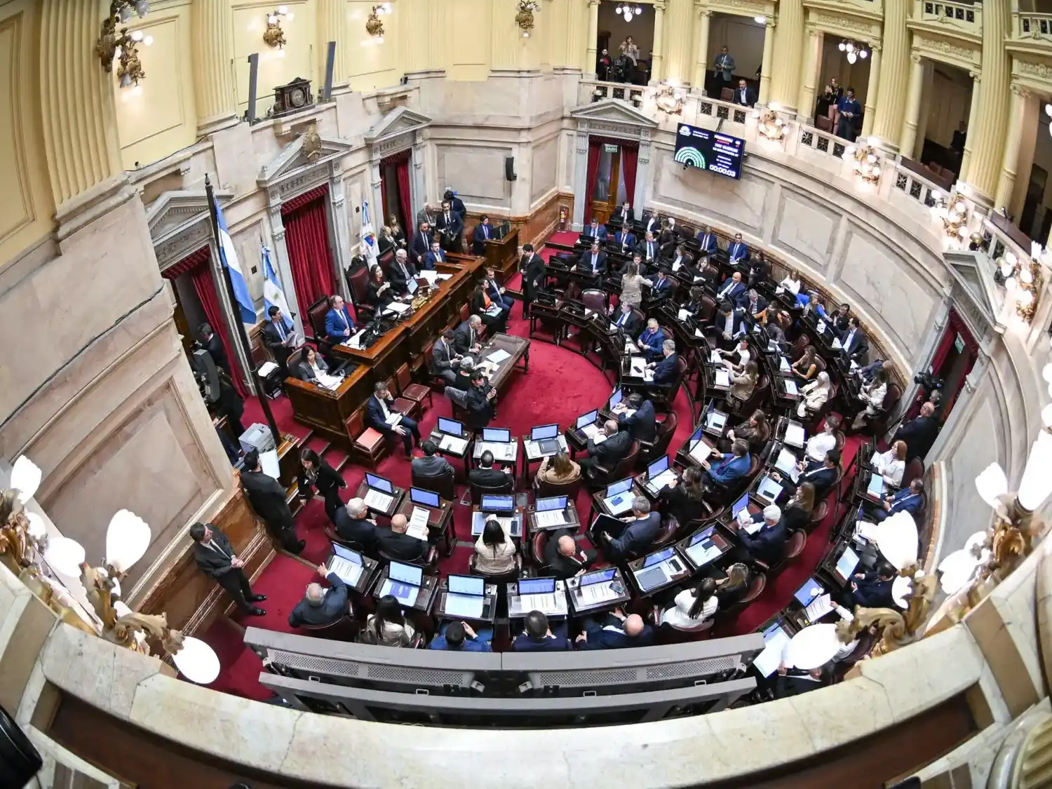 Grandes diferencias entre los bloques dialoguistas y LLA con respecto a la Ley de Propiedad Privada.