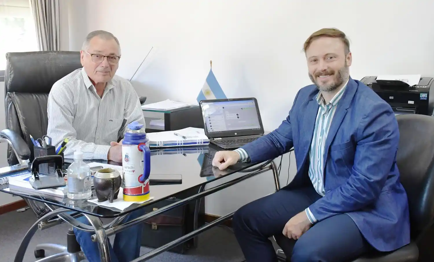 El intendente Azcué se reunió Carlos Cecco