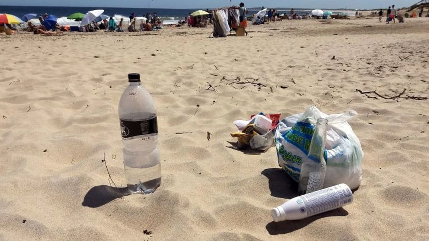 Residuos en la playa