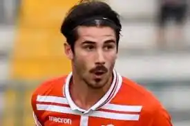 Murió un futbolista en Italia tras sufrir un paro cardíaco