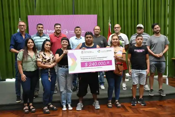 Programa de Empleo Independiente: se entregaron 22 créditos a emprendedores de la ciudad