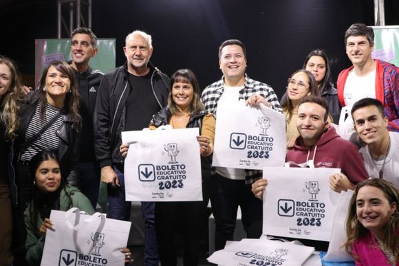 Perotti participó en Santa Fe del Festival Jòven del Boleto Educativo Gratuito