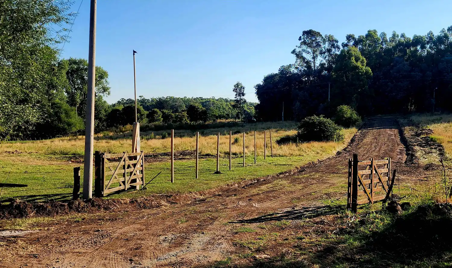 El loteo de la discordia en La Elena.
