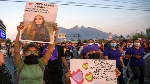 MÉXICO CONSTERNADO: las  inconsistencias del caso de Debanhi Escobar, la joven que apareció muerta en una cisterna