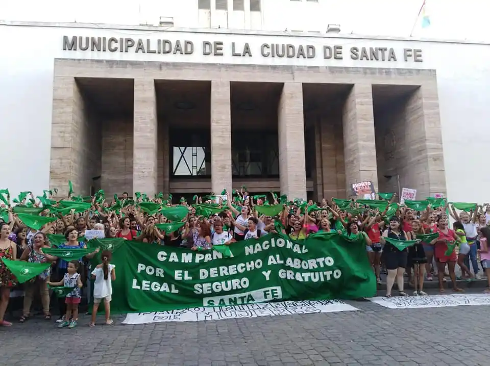 “Pañuelazo verde” en Santa Fe por el aborto legal