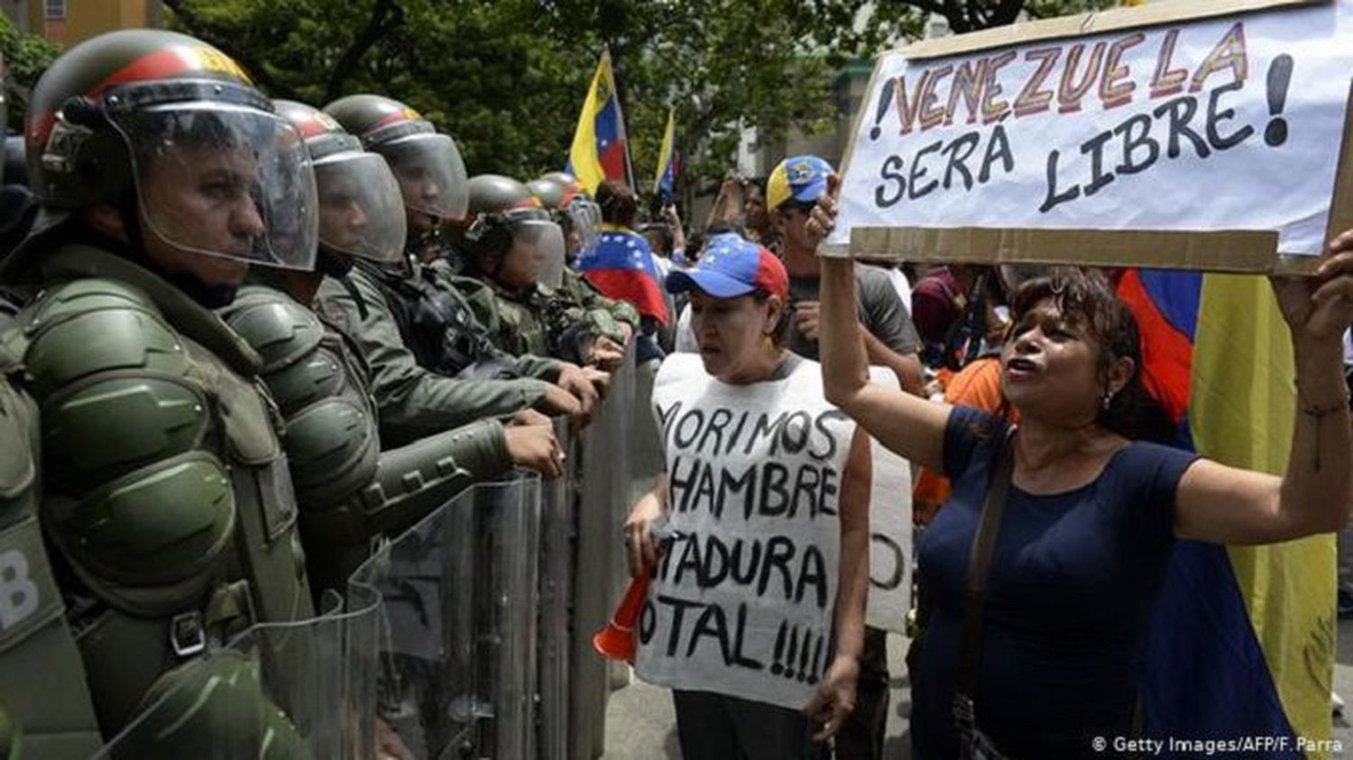 ¡MÁS QUE CUBA!  Venezuela es el país más alejado de la democracia en América