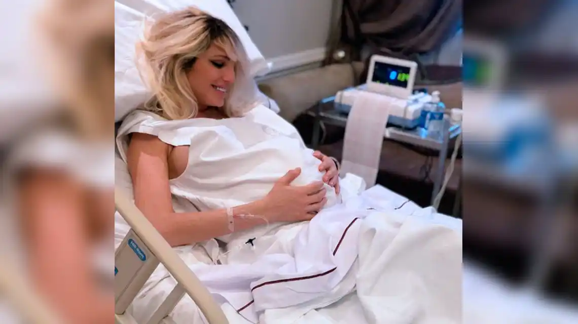 Vicky Xipolitakis fue mamá