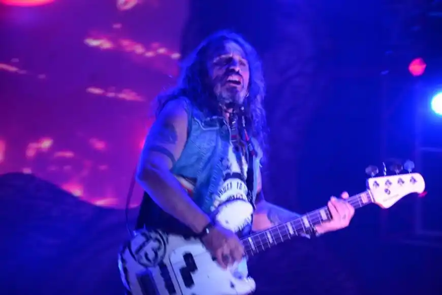 “Se llevaron todo”: mientras tocaban en Concordia, entraron a robar en la casa del bajista de La Renga